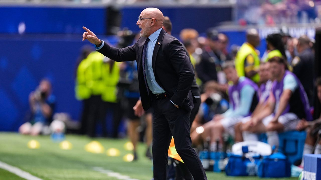 Sebelum ke Timnas Spanyol, AC Milan Sempat Dekati Luis de la Fuente