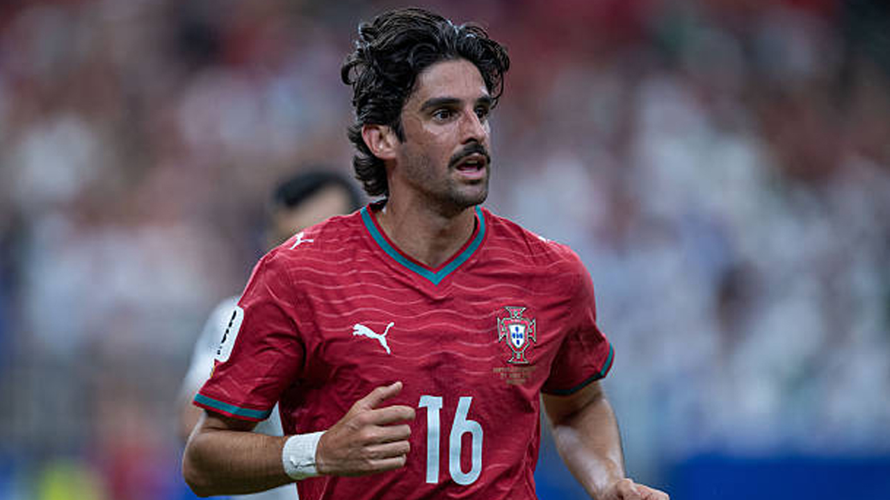 Al-Ahli Resmi Datangkan Francisco Trincao dari Sporting CP