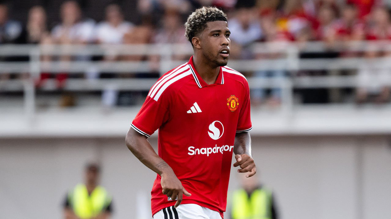 Andrey Santos Tampil Oke Pada Debut Tak Resminya di MU