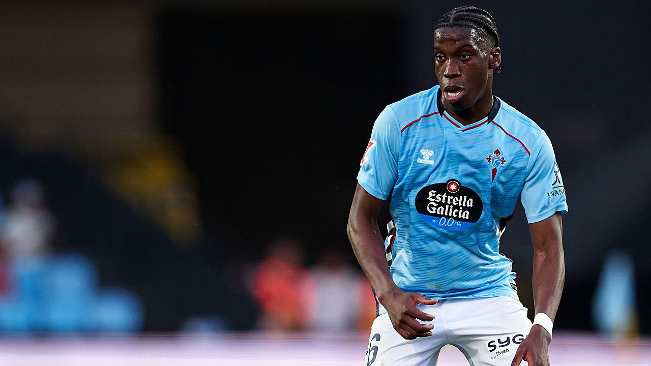 Aston Villa dan Palace Dapat Tawaran Rekrut Ilaix Moriba