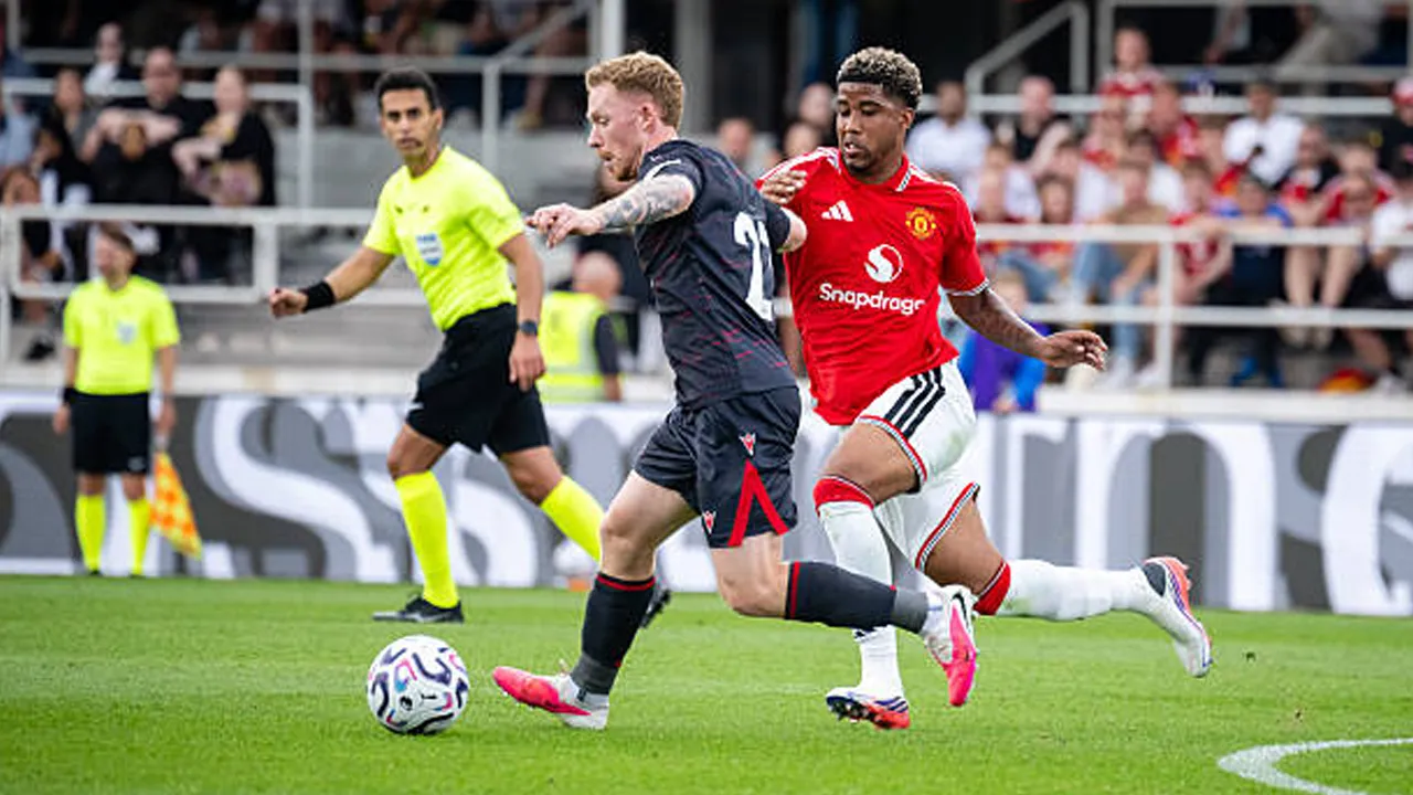 Awal Pramusim Mengecewakan, Manchester United Takluk 1-0 dari Wrexham