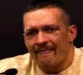 Bukan Karena Mau Pensiun, Ini Alasan Oleksandr Usyk Lepas Tiga Gelar Dunia