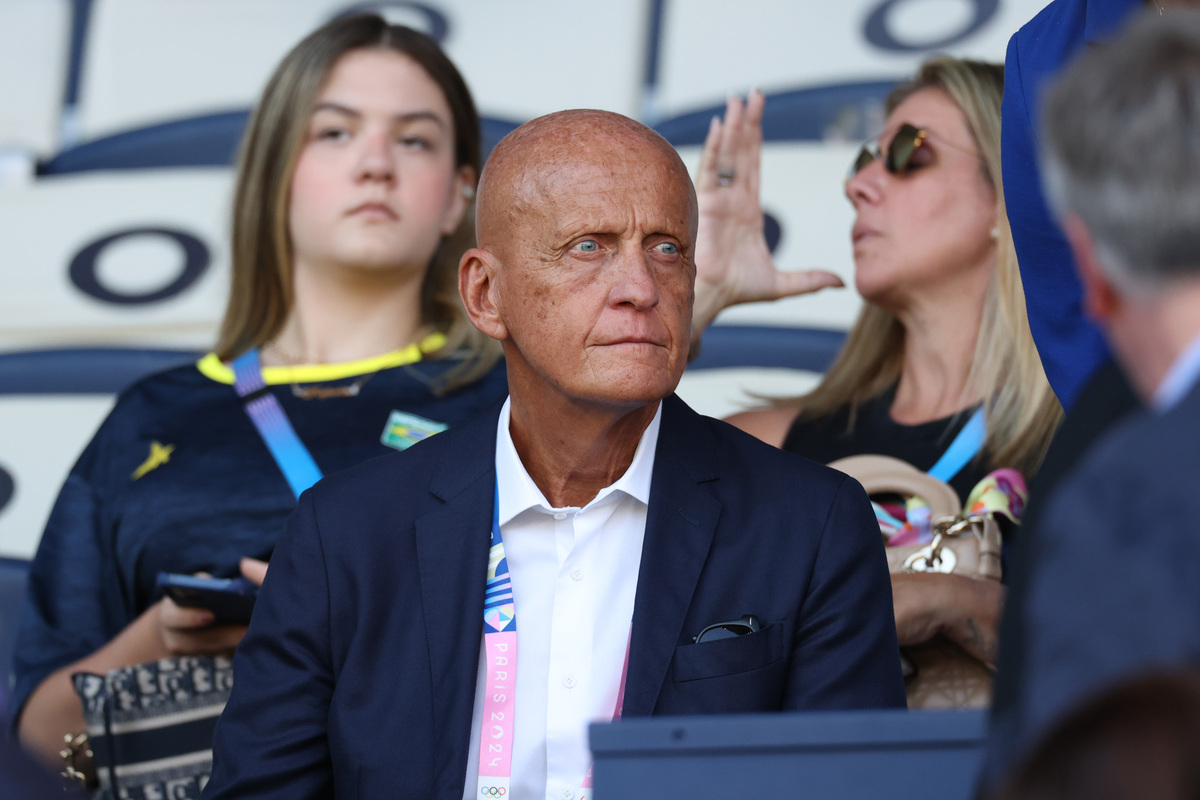 Collina Akui Tantangan Pilih Wasit Final Piala Dunia, Klarifikasi Insiden Kabel