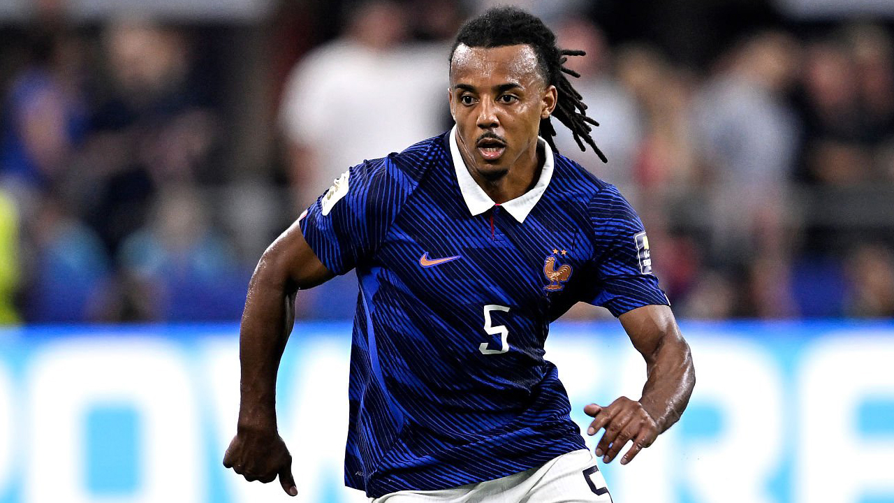 Dirumorkan Cabut dari Barcelona, Jules Kounde Akhirnya Buka Suara