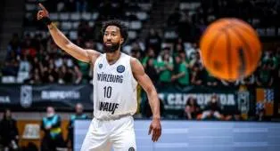 Dubai Basketball Berhasil Dapatkan Tanda Tangan Davion Mintz