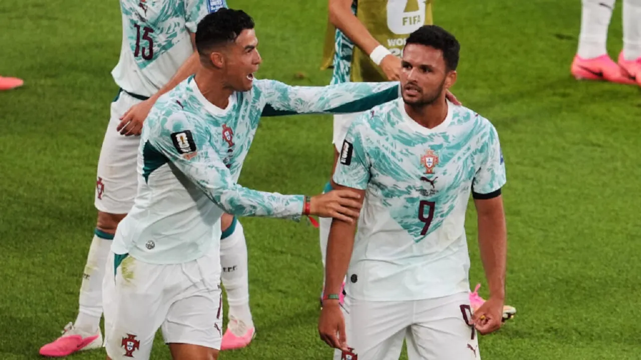 Goncalo Ramos Berharap Bisa Patahkan Kutukan No.9 di Milan