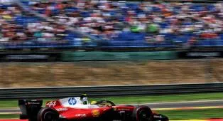 Hamilton Tegaskan Kekhawatiran Ferrari, Antonelli Tolak Red Bull