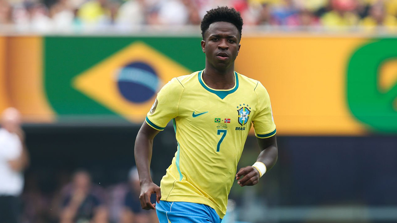 Jika Tak Teken Kontrak Baru, Real Madrid Siap Lepas Vinicius Junior