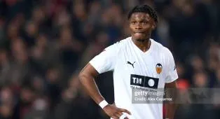 Largie Ramazani Desak Tinggalkan Leeds United demi Valencia