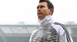Lichtsteiner Yakin Spalletti Bangkitkan Juventus, Pirlo Kembalikan Kejayaan Italia