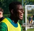 Marshall Munetsi Bertekad Bawa Wolves Kembali ke Premier League