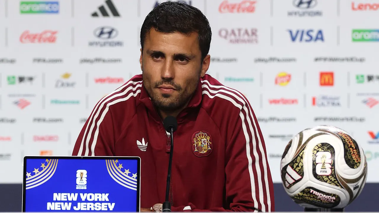 Real Madrid Tolak Wacana Transfer Rodri di Musim Panas ini