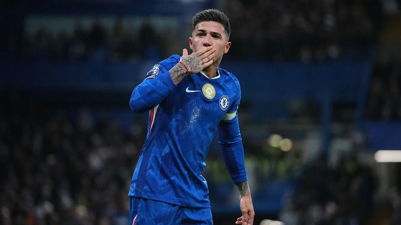 Sebelum Terbentur Harga, AC Milan Hampir Boyong Enzo Fernandez