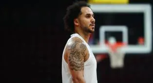 Shane Larkin Ungkap Alasan Pindah ke Fenerbahce Beko