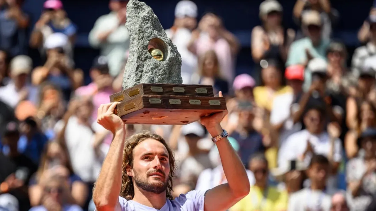 Bungkam Raphael Collignon, Stefanos Tsitsipas Akhiri Paceklik Gelar Di Gstaad