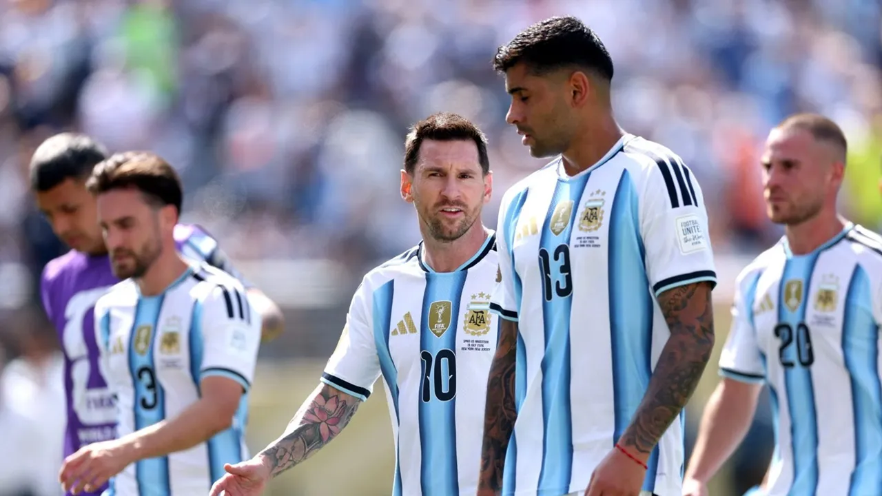 Barcelona Siap Bersaing Mendapatkan Cristian Romero