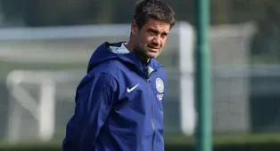 Cristian Chivu dan Piero Ausilio Bahas Strategi Transfer Inter di Jerman