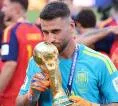 Juara Piala Dunia, Unai Simon Sebut Tak Punya Bintang Justru Bantu Spanyol