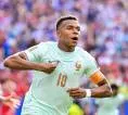 Kylian Mbappe Menangkan Trofi Top Skor Piala Dunia