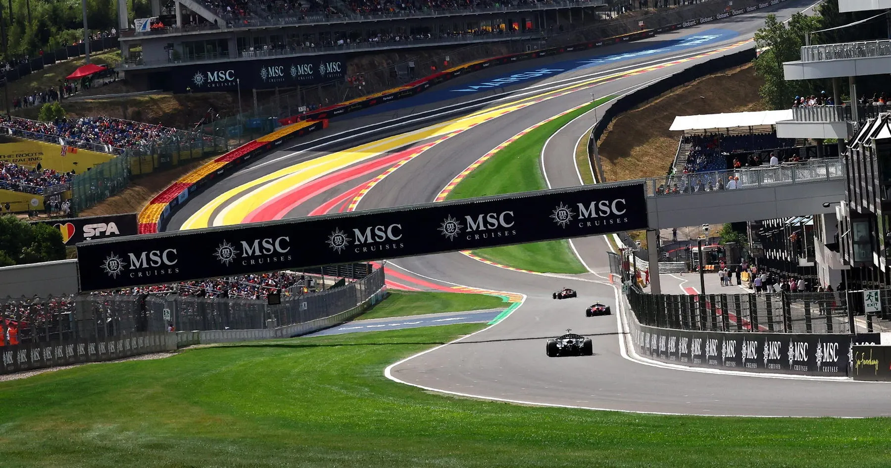 Noel Leon Didiskualifikasi di Spa-Francorchamps karena Pelanggaran - sumber: (racingnews365)