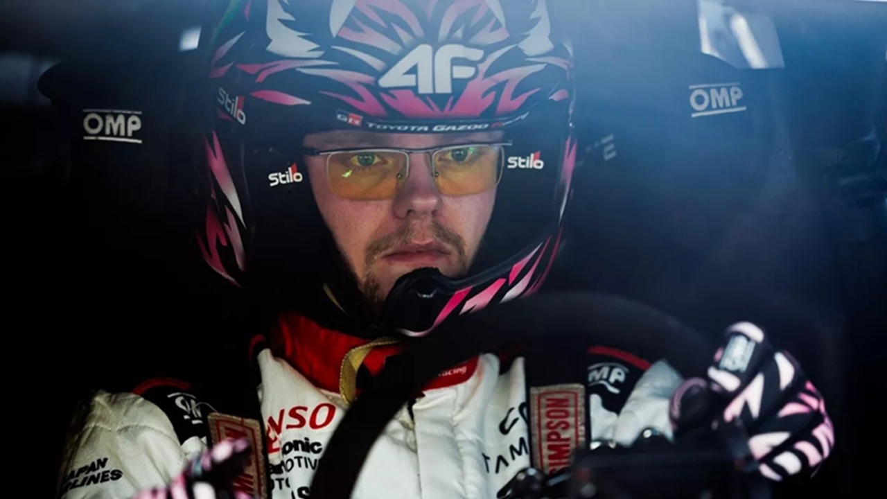 Oliver Solberg Puas meski Hanya Finis Ketiga di Reli Estonia