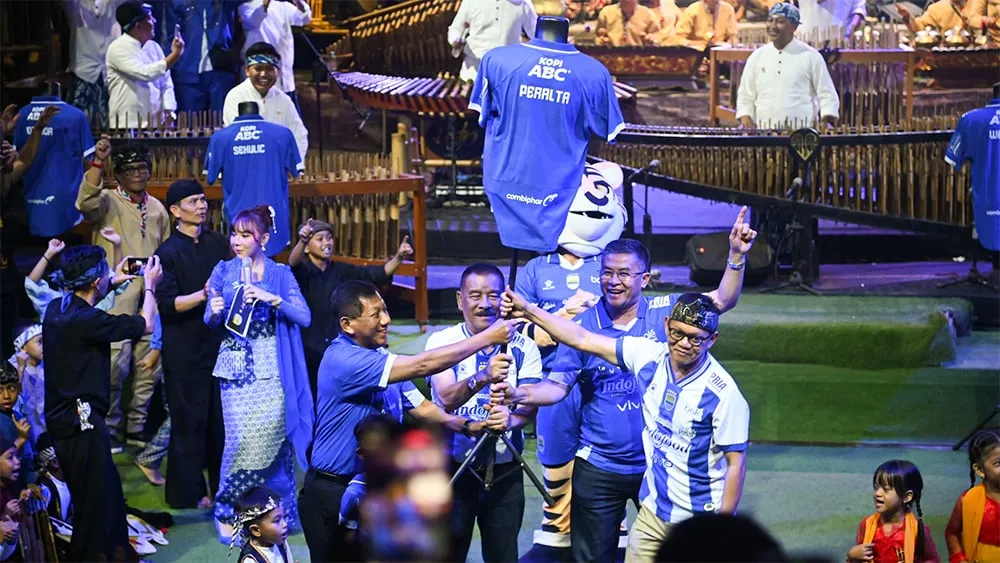 Persib Rekrut Mariano Peralta dengan Kontrak Dua Musim - sumber: (ileagueid)
