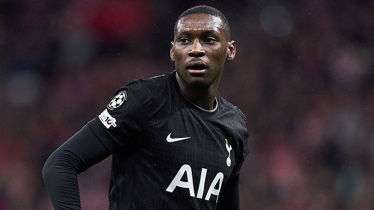 Cuma Beda Sedikit, PSG dan Juventus Masih Belum Deal Soal Randal Kolo Muani