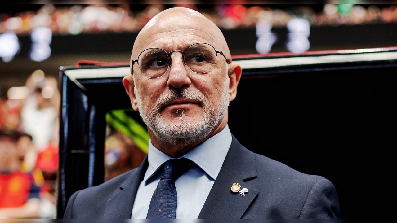 De La Fuente Respon Rencana Pemain Spanyol Buat Tato Wajahnya