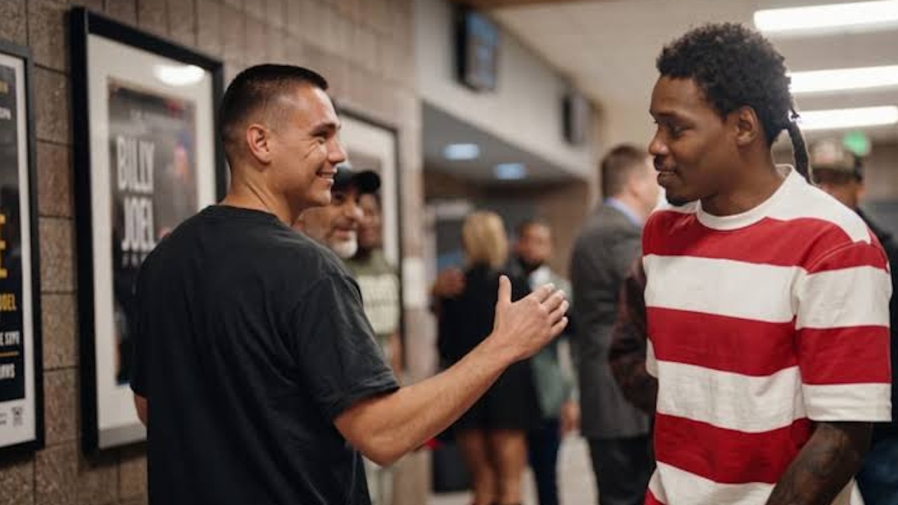 Errol Spence Jr Dijagokan Kalahkan Tim Tszyu di Laga Comeback