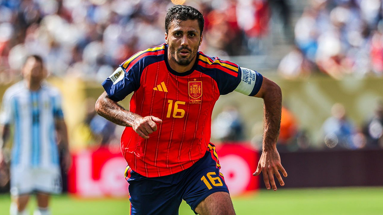 Hanya Satu Penghalang yang Mencegah Rodri ke Real Madrid