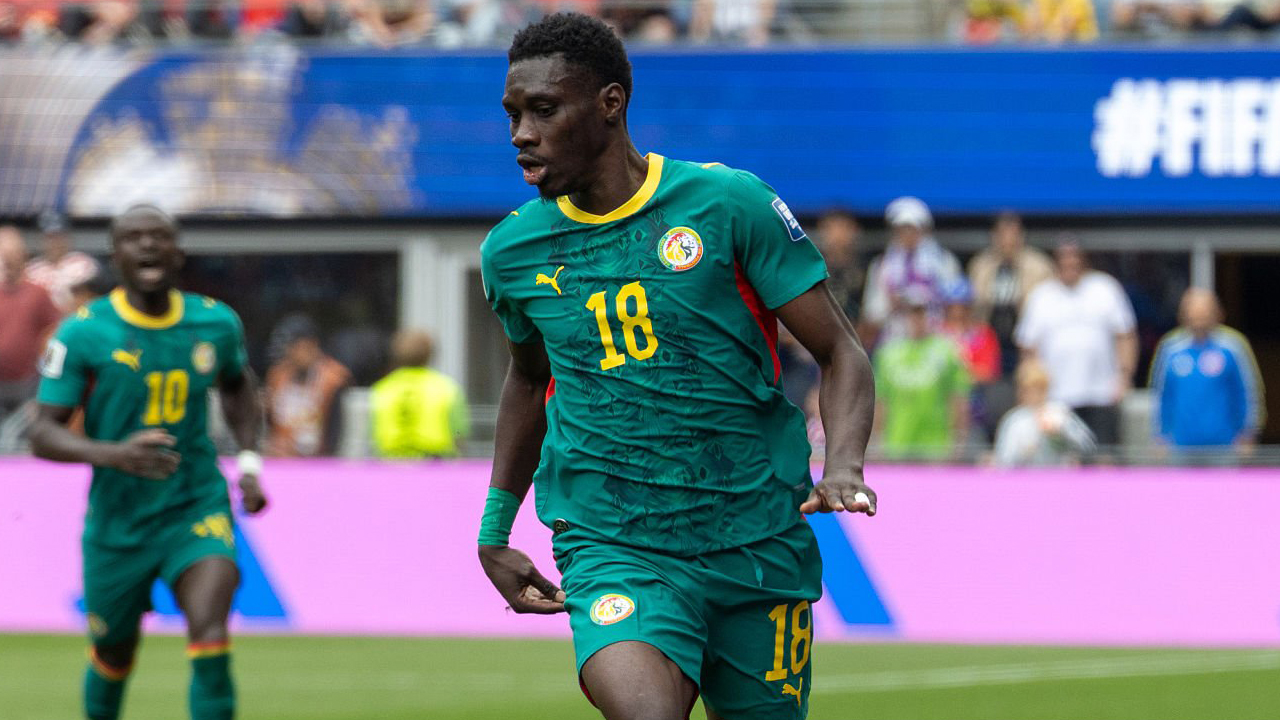 Manchester United Masih Tertarik Rekrut Ismaila Sarr