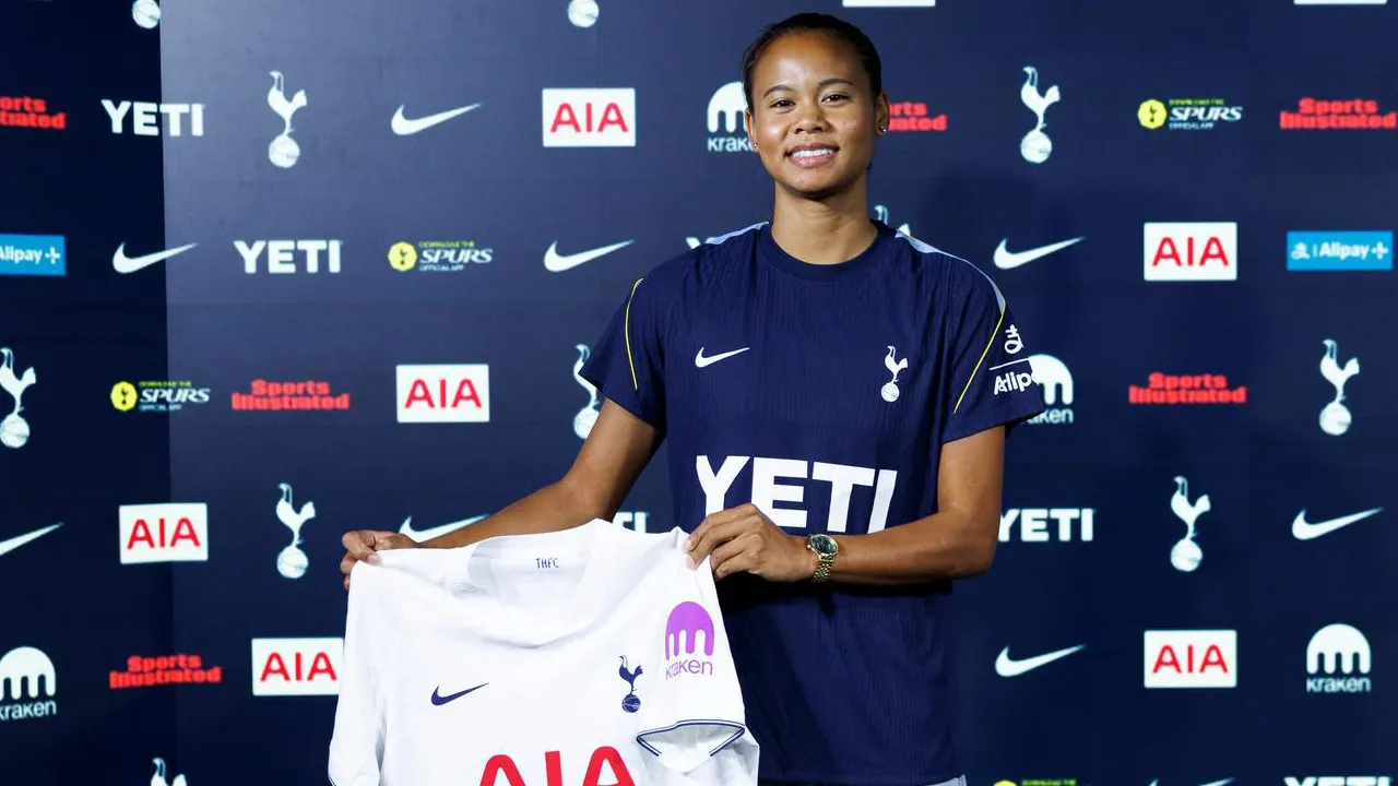 Pecahkan Rekor Transfer Klub, Alice Sombath Resmi Gabung Tottenham