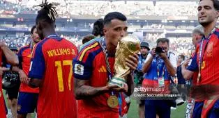 Pedro Porro Bela Ferran Torres Usai Bawa Spanyol Juara Dunia