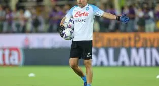 Pelatih Kiper Napoli Hijrah ke Liverpool Usai Sukses Raih Dua Scudetto