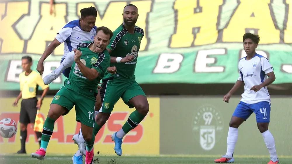 Tavares Imbau Dukungan Publik bagi Pemain Asing Persebaya yang Sedang Beradaptasi - sumber: (ileagueid)