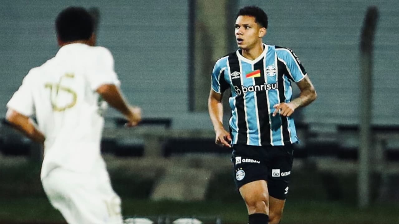 Viery Ungkap Posisi Favorit dan Koneksinya dengan Dunga