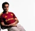 AS Roma Rilis Seragam Kandang Baru Kolaborasi dengan Adidas untuk 2026-27