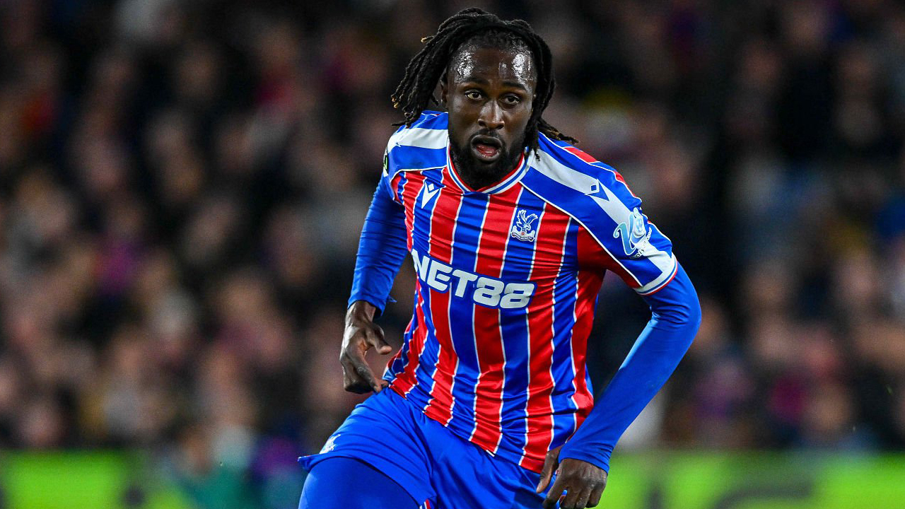 Crystal Palace Putuskan Tak Permanenkan Evann Guessand