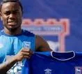 Ipswich Town Resmi Rekrut Abdul Fatawu dari Leicester City