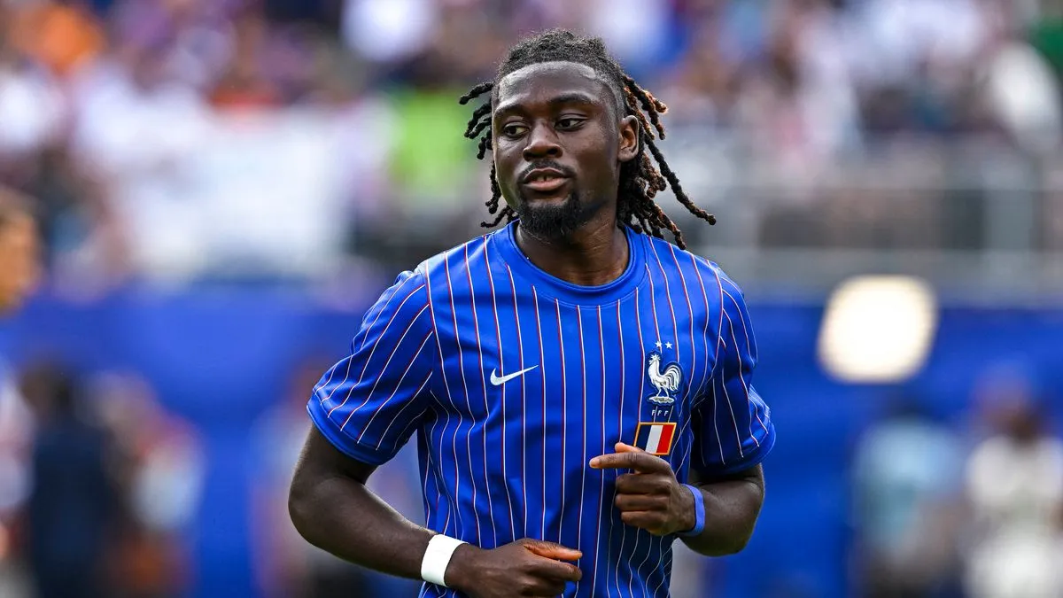 Chelsea Siap Tikung Arsenal untuk Dapatkan Penerus Enzo - sumber: (footballlondon)