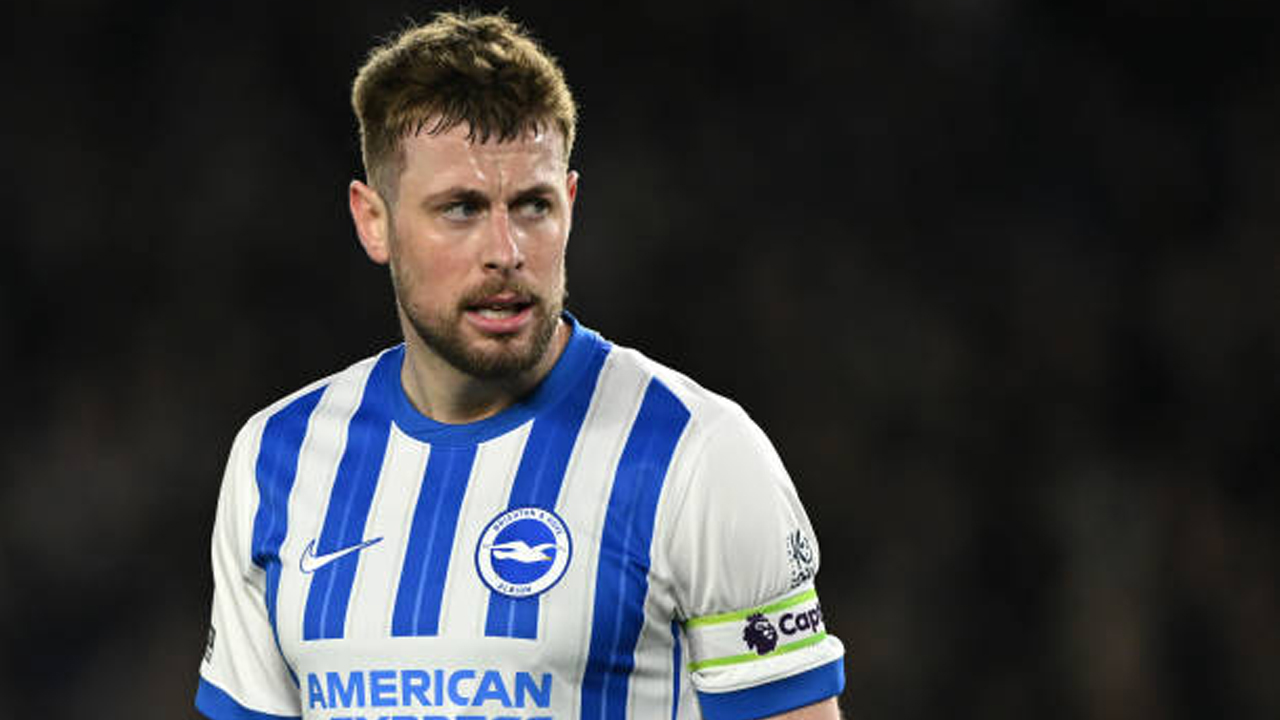 Jadi Masa Terindahnya, Adam Webster Akhiri Karier Tujuh Tahun di Brighton