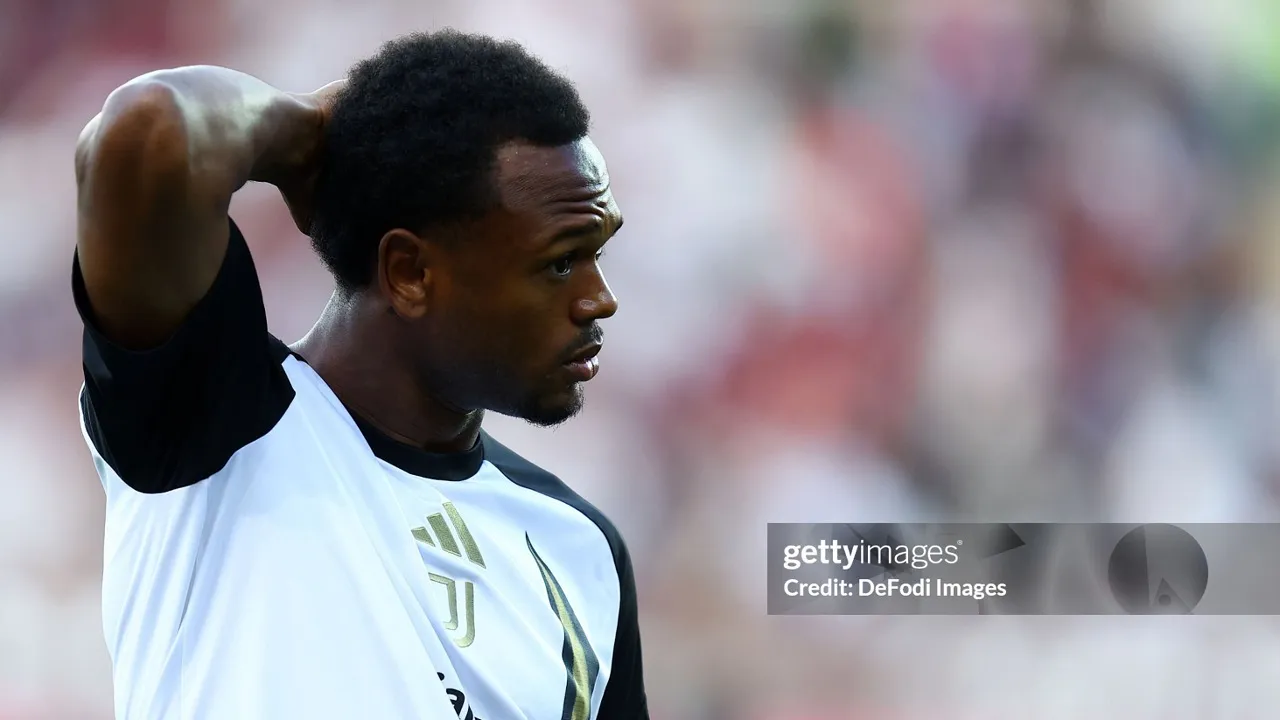 Lois Openda jadi target Fulham dan Everton pada bursa transfer