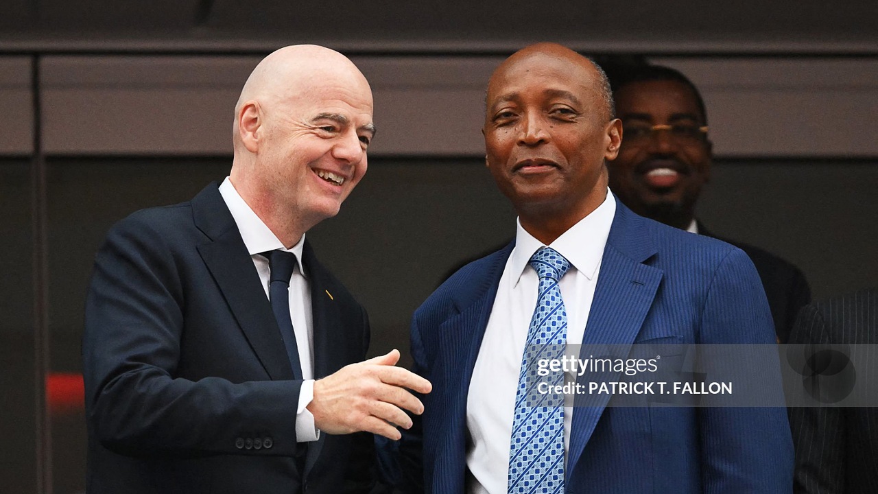 Patrice Motsepe Pasang Badan untuk Gianni Infantino