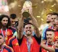 Raih Dua Trofi Bergengsi, Fabian Ruiz Bicara Peluang Menangkan Ballon d'Or