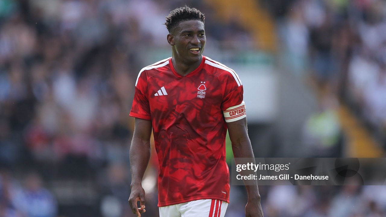 Taiwo Awoniyi Yakin Nottingham Forest Bersinar Bersama Oliver Glasner