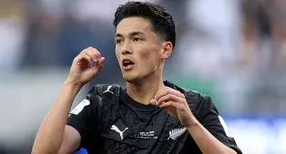Tampil Impresif di Piala Dunia, Elijah Just Resmi Gabung Swansea City