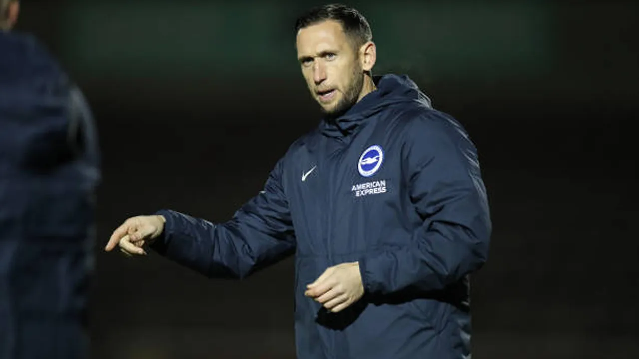 Tinggalkan Brighton, Andrew Crofts Gabung Tottenham Sebagai Asisten Roberto De Zerbi