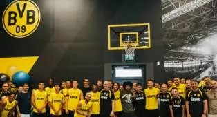 Tinggalkan Dortmund, Karim Adeyemi Akui itu Perpisahan yang Sulit