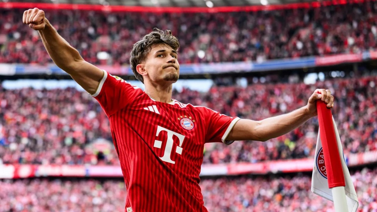 Tom Bischof Akui Pindah ke Bayern Munich Karena Ingin Trofi Juara