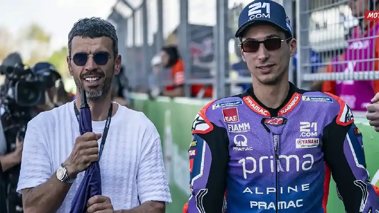 Toprak Razgatlioglu dan sang manajer, Kenan Sofuoglu.